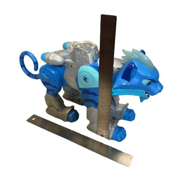 PJ Masks Robo-Catboy Light-Up Robotic Action Toy With Moving Legs & Sound Effect - Picture 9 of 9